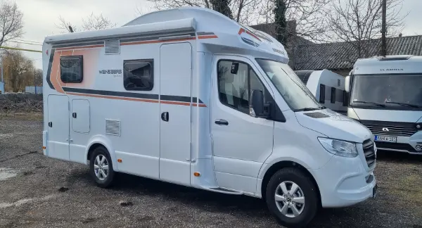 Weinsberg CaraCompact Suite MB 640 MEG Edition Pepper 2 Mercedes Sprinter 01